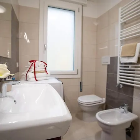 3 Da Letto - House 2 Апартаменты